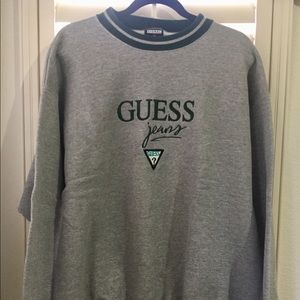 Vintage comfy co-ed Guess sweater